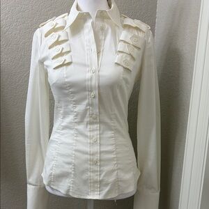 Karen Millen Ivory military style Shirt with epelet style detail.